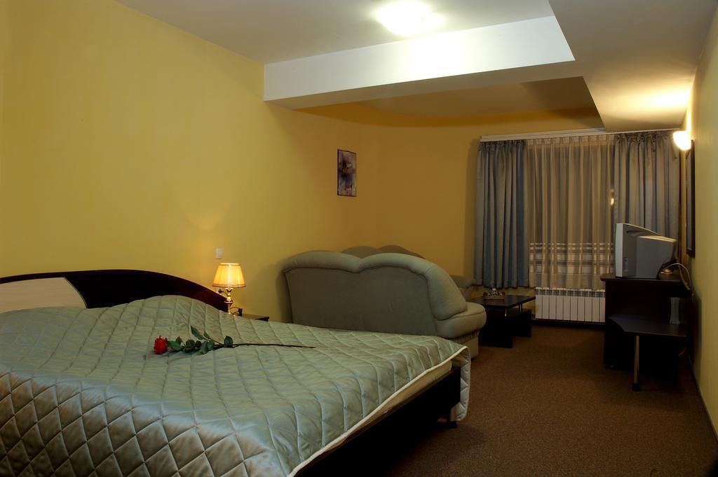 Luxor Hotel Smolyan Exterior foto