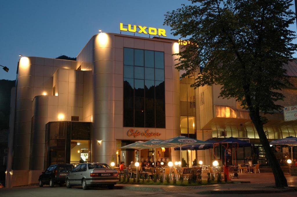 Luxor Hotel Smolyan Exterior foto